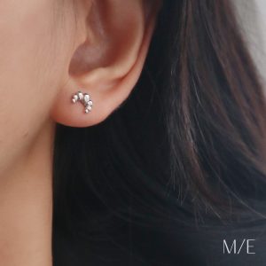 Meree – Croissant Earring Pure Silver 999 Anting Perak Wanita Anti Karat